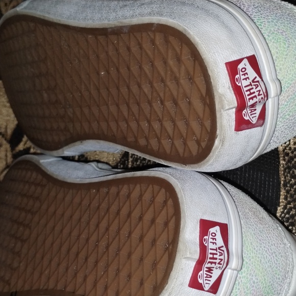 Vans Asher Deluxe Iridescent Slip-On Sneaker Size Women's 11 GUC - Picture 6 of 9